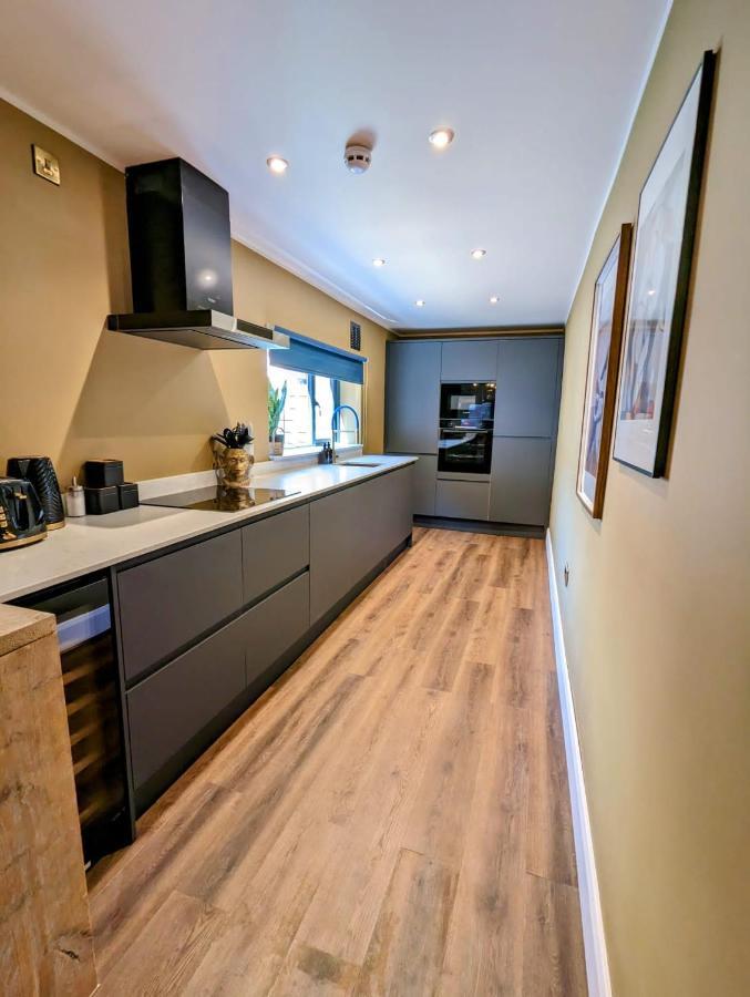 Casa Del Artista - Luxury Apartments, וויטבי מראה חיצוני תמונה