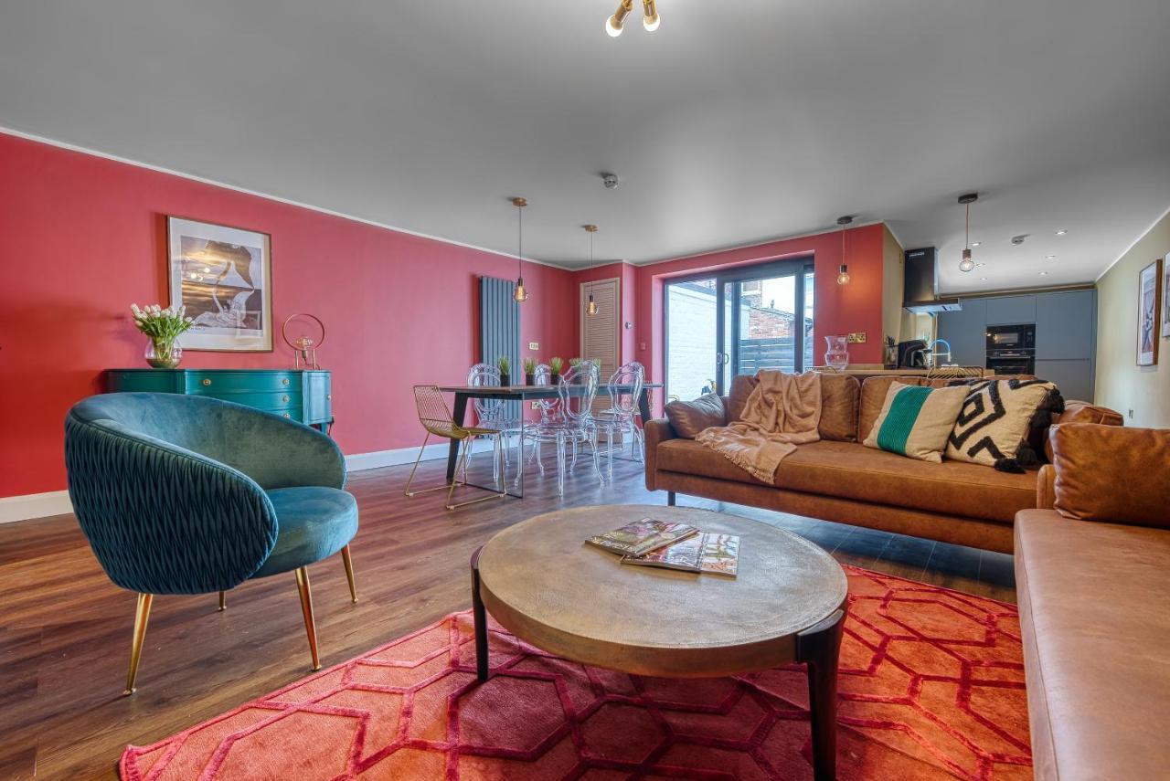 Casa Del Artista - Luxury Apartments, וויטבי מראה חיצוני תמונה